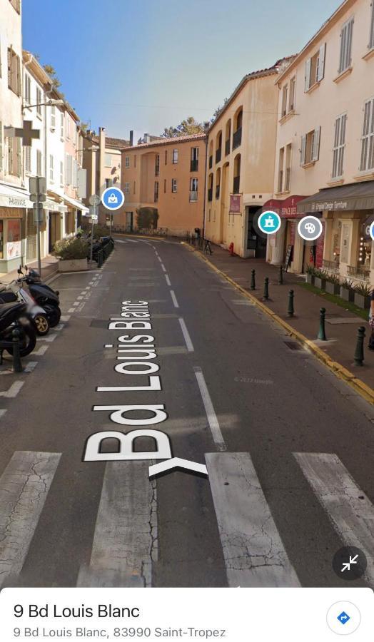 Appartement Place Des Lices Avec Parking Saint Tropez Bagian luar foto